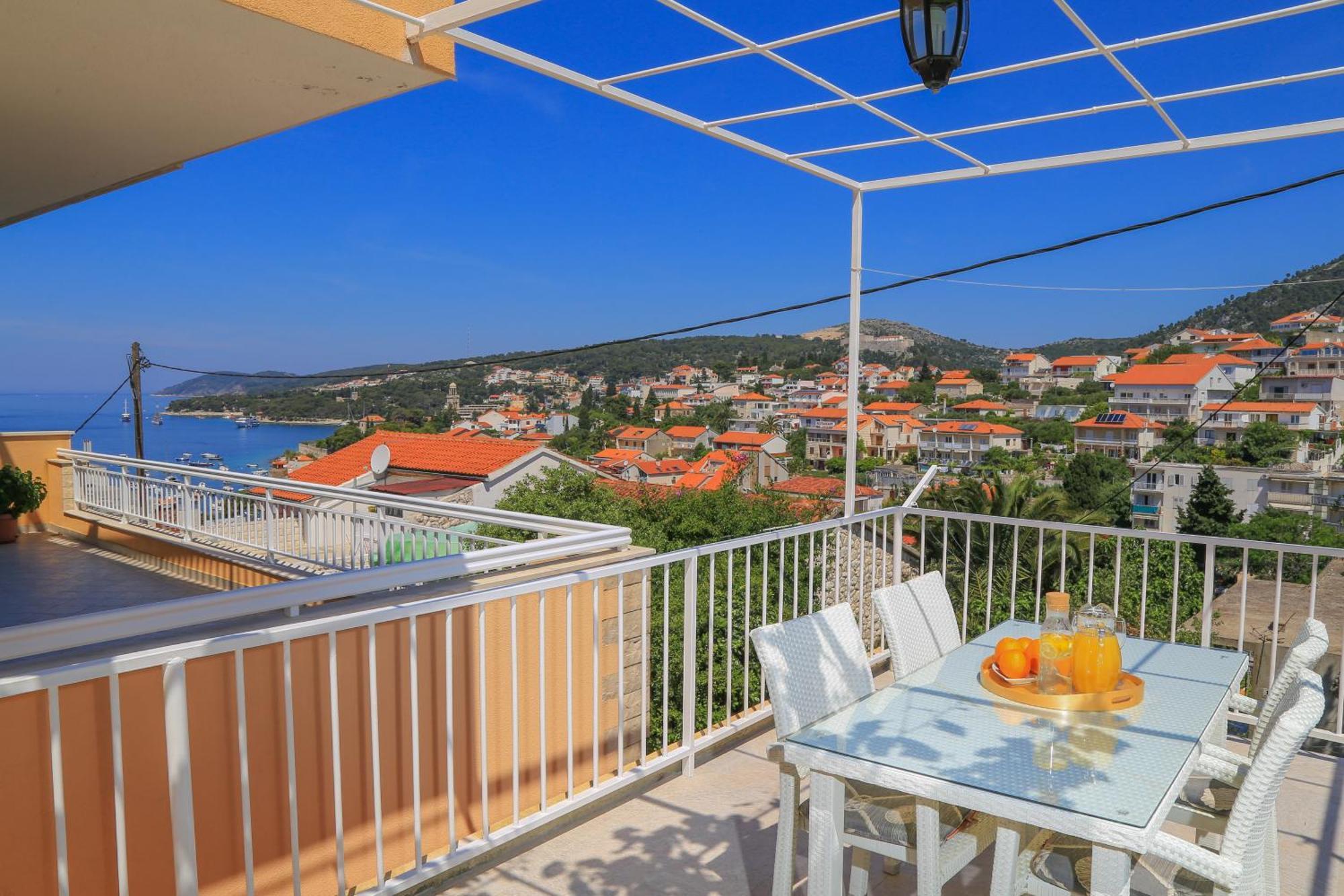 Apartments Sunny Elza Hvar Town Buitenkant foto