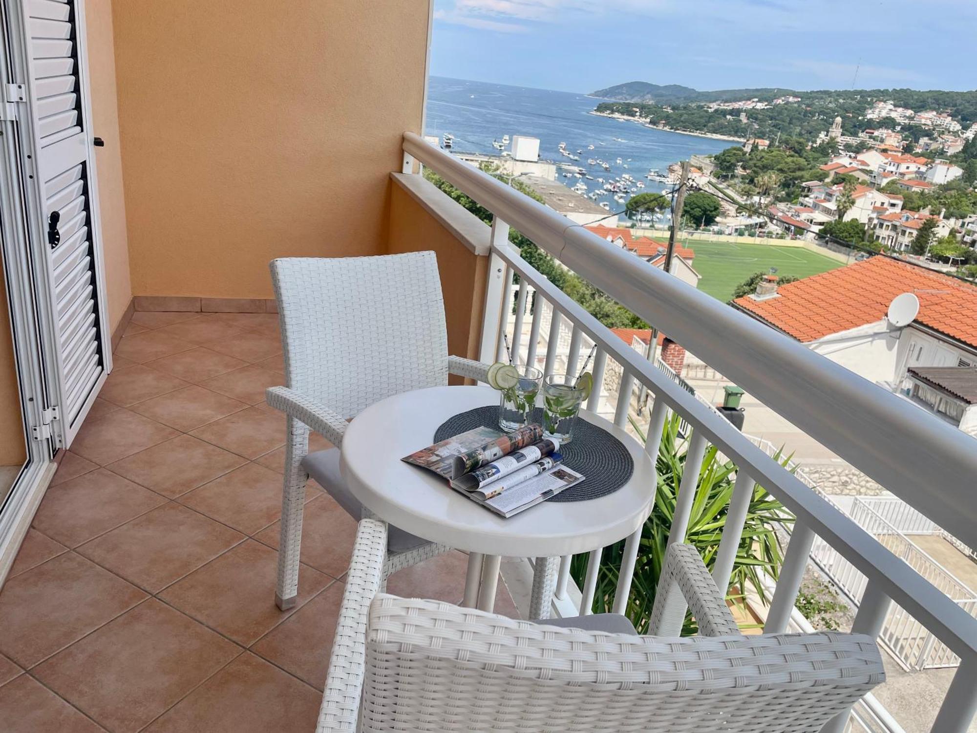 Apartments Sunny Elza Hvar Town Buitenkant foto