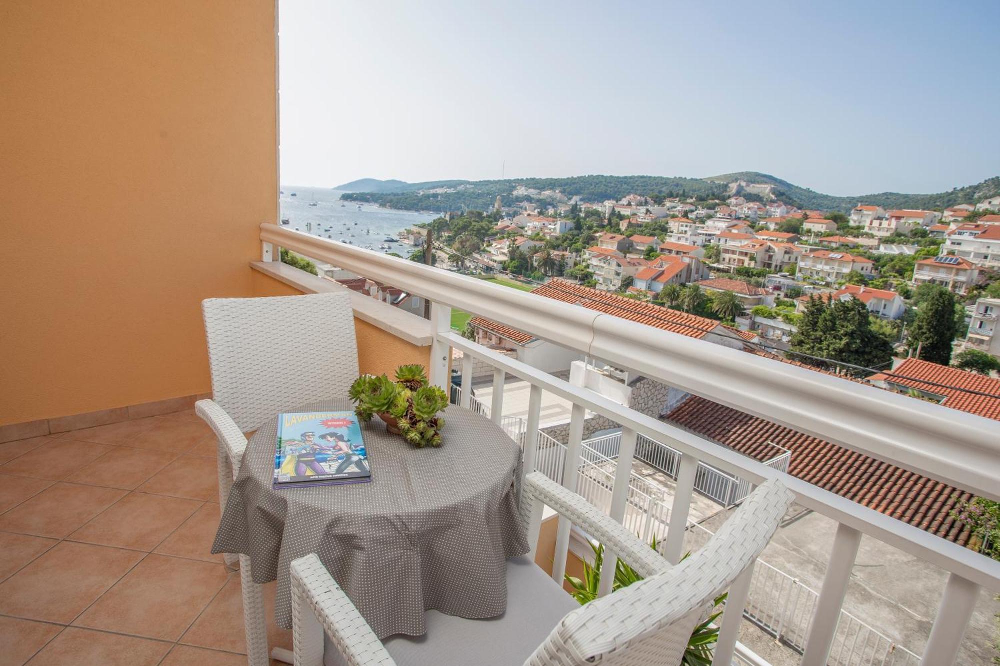 Apartments Sunny Elza Hvar Town Kamer foto