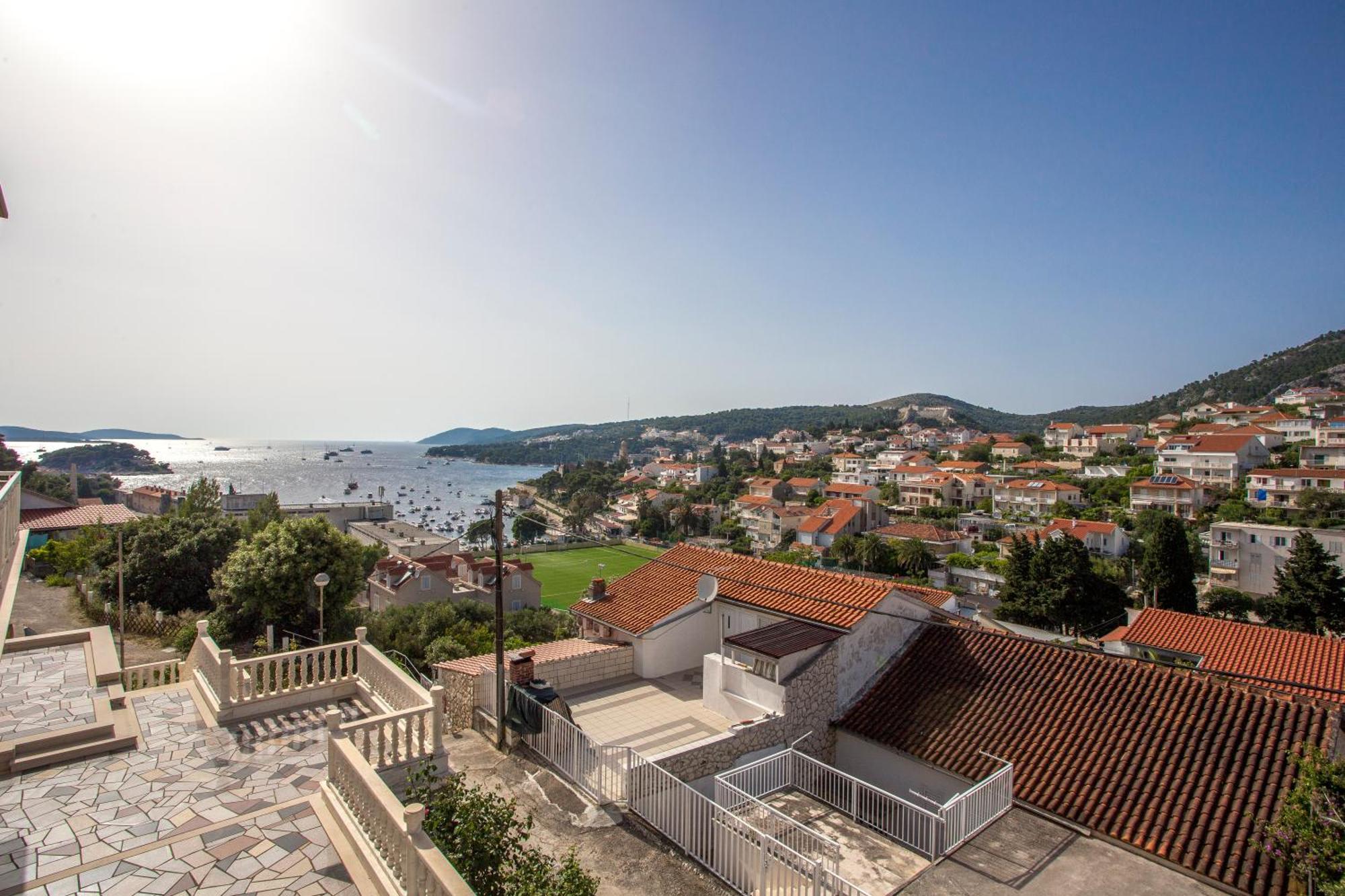 Apartments Sunny Elza Hvar Town Buitenkant foto